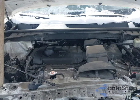 2018 Toyota Highlander Le from USA, damaged, VIN 5TDZARFH8JS036927